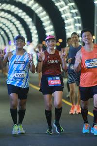 BIB: 42270, 45474, 43464
                            <button type="button" onclick="openModal(20405894)" class="btn btn-primary btn-sm float-right btn-popup" data-toggle="modal" data-target=".modal-high-quality">
                        <i class="fas fa-shopping-cart"></i> Add to Cart
                    </button>
                                            <button type="button" onclick="isThisMe(20405894, true)" class="btn btn-success btn-sm float-right btn-popup btn-isme hidden" data-toggle="tooltip" data-placement="bottom" title="นี่คือรูปของคุณใช่ไหม คลิกที่นี่เพื่อเอาเข้าอัลบั้ม">
                        <i class="fas fa-plus"></i> Add to album
                    </button>
                    <button type="button" onclick="isThisMe(20405894, false)" class="btn btn-warning btn-sm float-right btn-popup btn-isnotme hidden">
                        <i class="fas fa-ban"></i> Remove from album
                    </button>